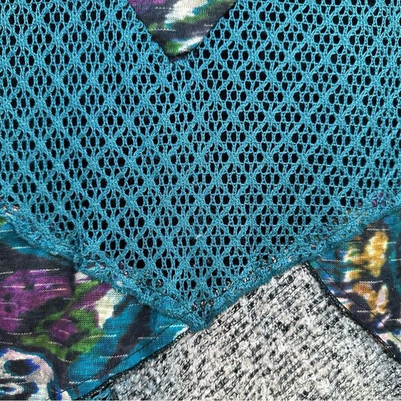 This n That Womens' Size 2X Boho Multicolor Pullover V-Neck Layered Top - Picture 5 of 8